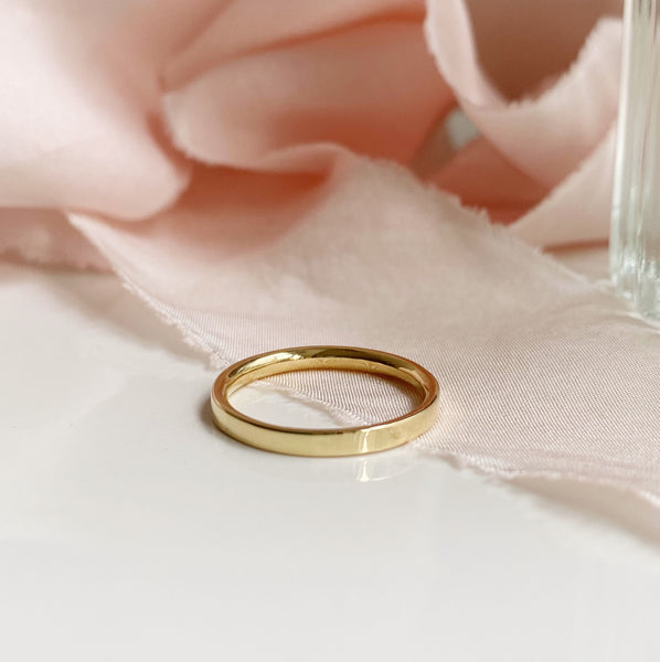 Cicee slim gold wedding band