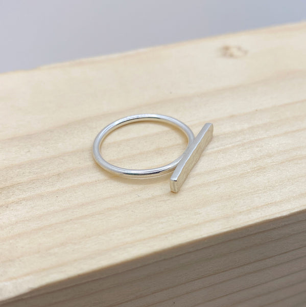 Hammered bar silver ring